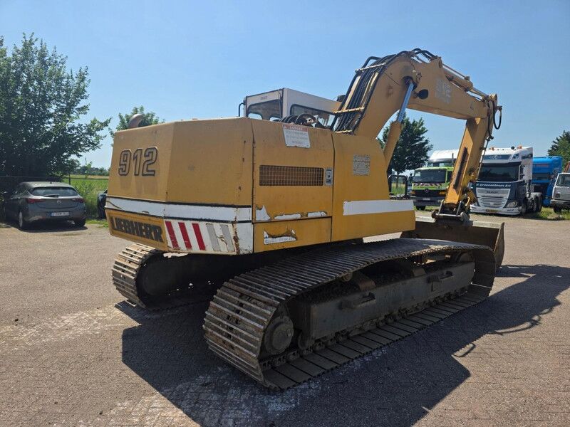 Liebherr R 912 LC crawler excavator Liebherr R912LC Graafmachine – Rupsgraafmachine - Kāpurķēžu ekskavators: foto 5 Liebherr R 912 LC crawler excavator Liebherr R912LC Graafmachine – Rupsgraafmachine - Kāpurķēžu ekskavators: foto 5