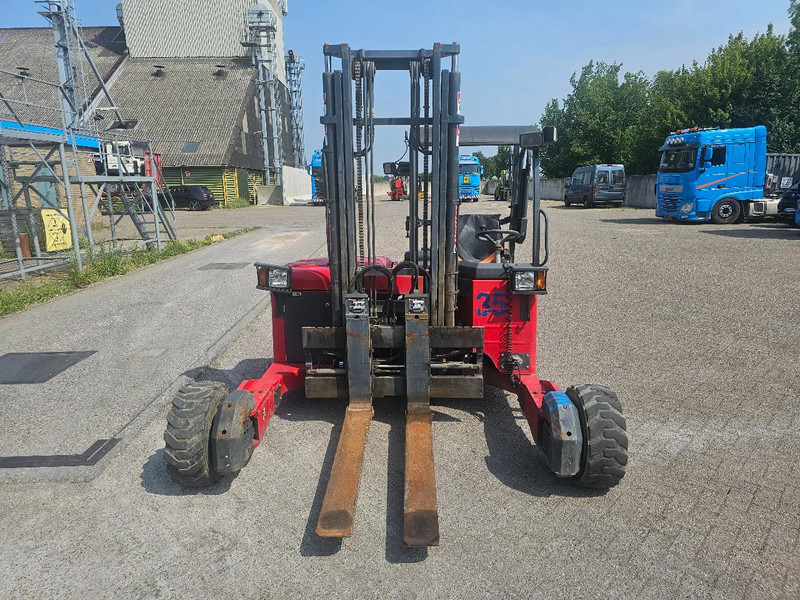 Moffett M4 20.4 RE4-45-1200-900 - Autokrāvējs: foto 2 Moffett M4 20.4 RE4-45-1200-900 - Autokrāvējs: foto 2