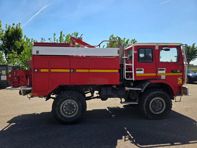Renault Midliner 210 M210 - Ugunsdzēsēju mašīna: foto 4 Renault Midliner 210 M210 - Ugunsdzēsēju mašīna: foto 4