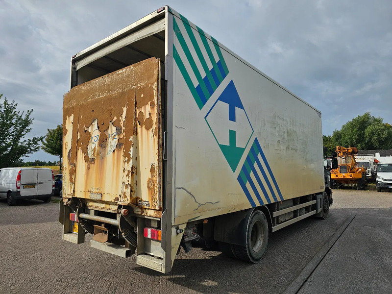 Kravas automašīna ar slēgto virsbūvi Scania P114-340 CP14: foto 5