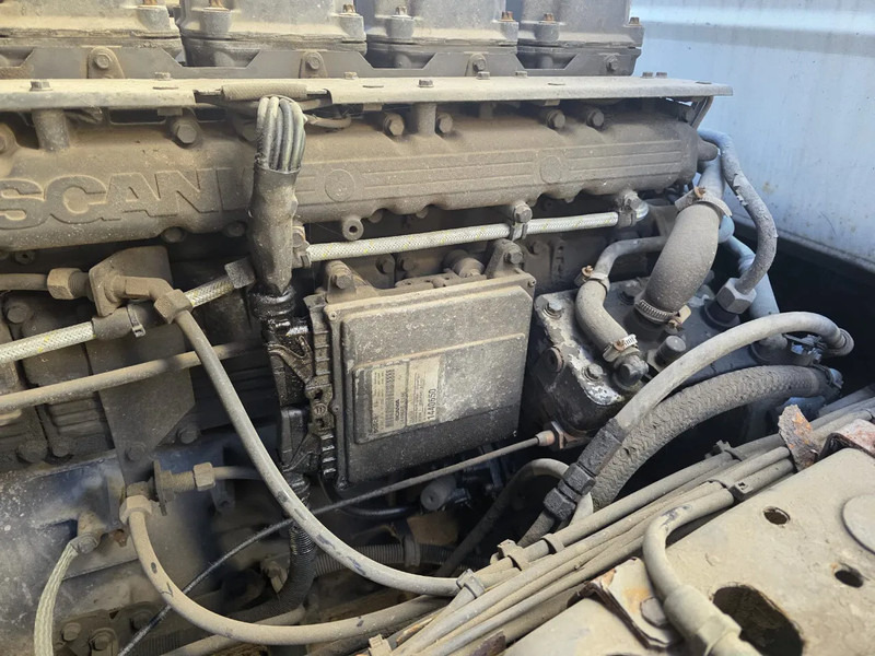 Kravas automašīna ar slēgto virsbūvi Scania P114-340 CP14: foto 14