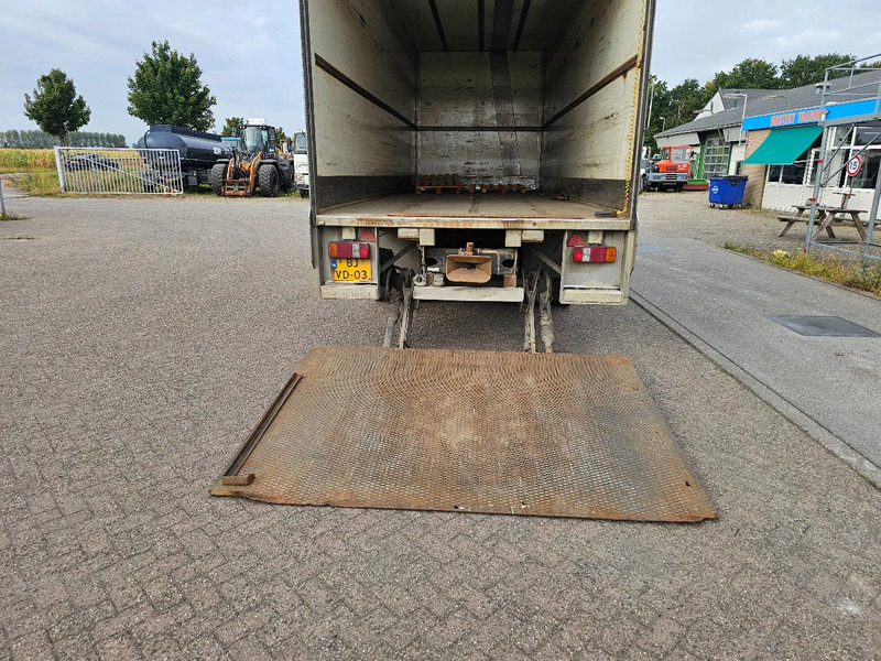 Kravas automašīna ar slēgto virsbūvi Scania P114-340 CP14: foto 9