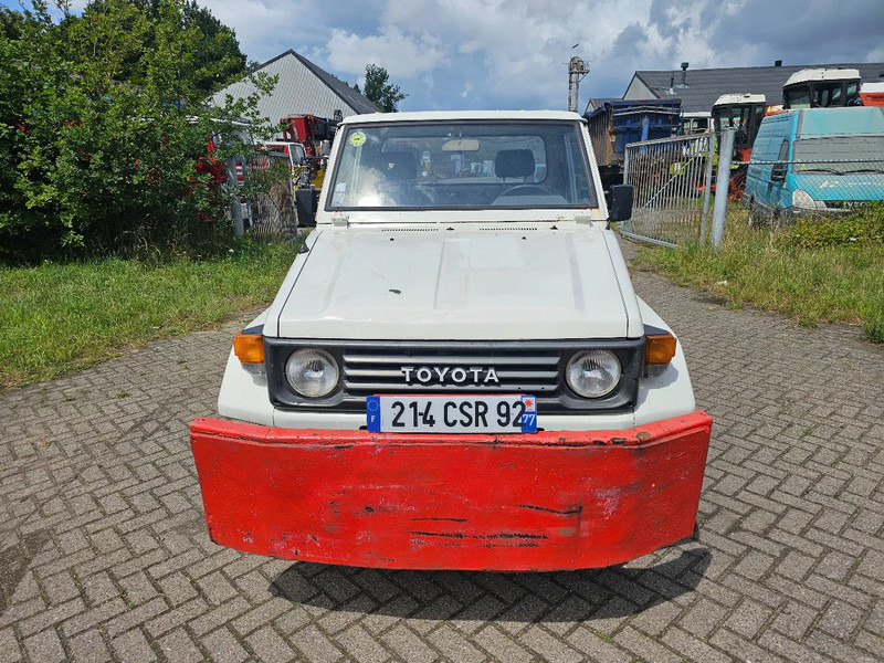Toyota Land Cruiser LB71MOD - Vieglā automašīna: foto 2 Toyota Land Cruiser LB71MOD - Vieglā automašīna: foto 2