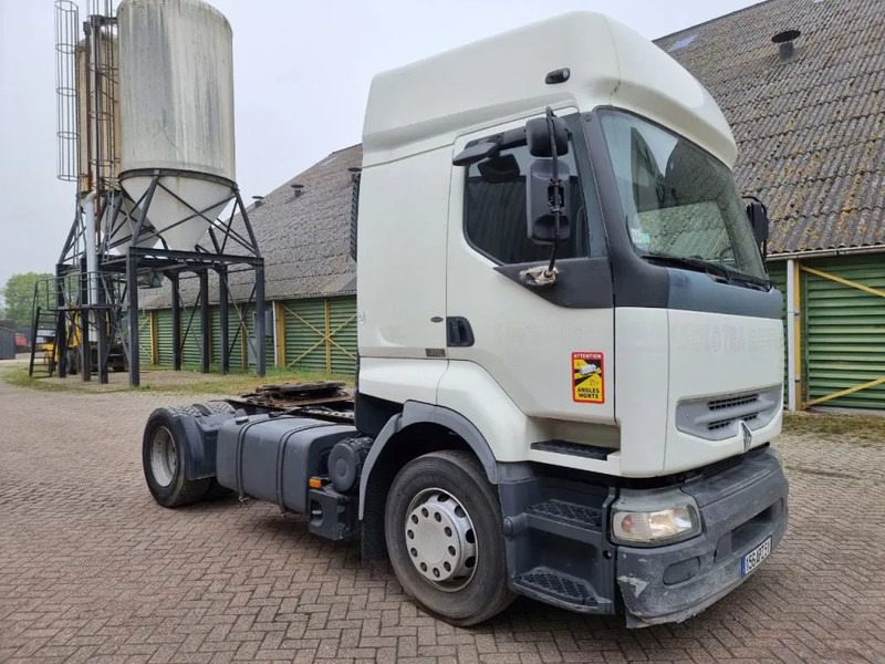 Renault Premium 370 Manual Gear - Vilcējs: foto 3 Renault Premium 370 Manual Gear - Vilcējs: foto 3