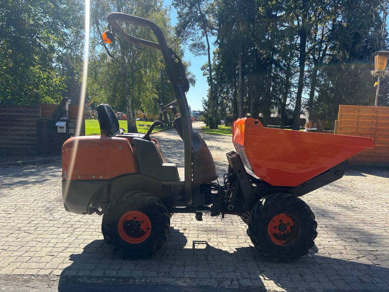 AUSA D100 AHA - Artikulētias pašizgāzējs: foto 2 AUSA D100 AHA - Artikulētias pašizgāzējs: foto 2
