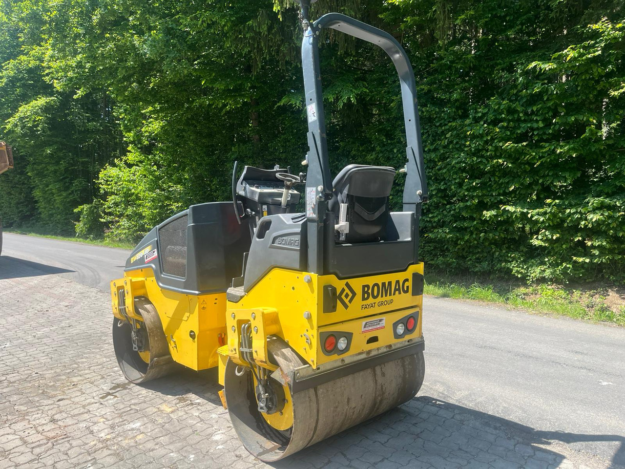 BOMAG BW 120 AD-5 - Mini-veltnis: foto 5 BOMAG BW 120 AD-5 - Mini-veltnis: foto 5