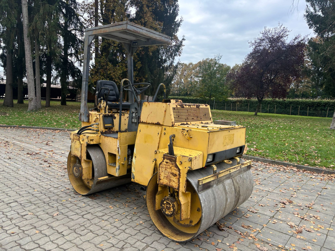 BOMAG BW 130 AD - Vibrorullis: foto 3 BOMAG BW 130 AD - Vibrorullis: foto 3