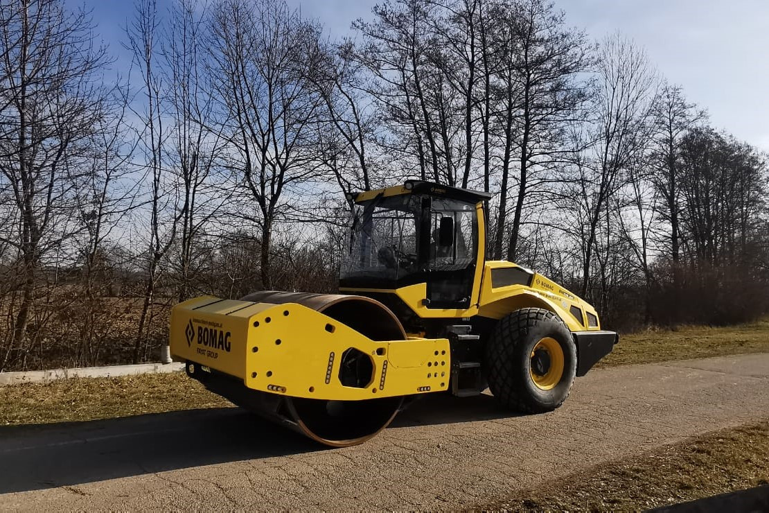BOMAG BW 219 D-5 - Veltnis: foto 3 BOMAG BW 219 D-5 - Veltnis: foto 3