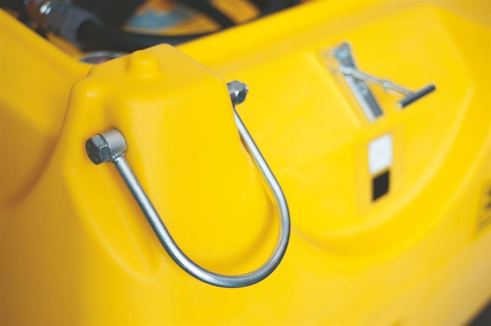 Emiliana Carrytank 900 Diesel + 100 AdBlue - Uzglabāšanas tvertne: foto 5 Emiliana Carrytank 900 Diesel + 100 AdBlue - Uzglabāšanas tvertne: foto 5