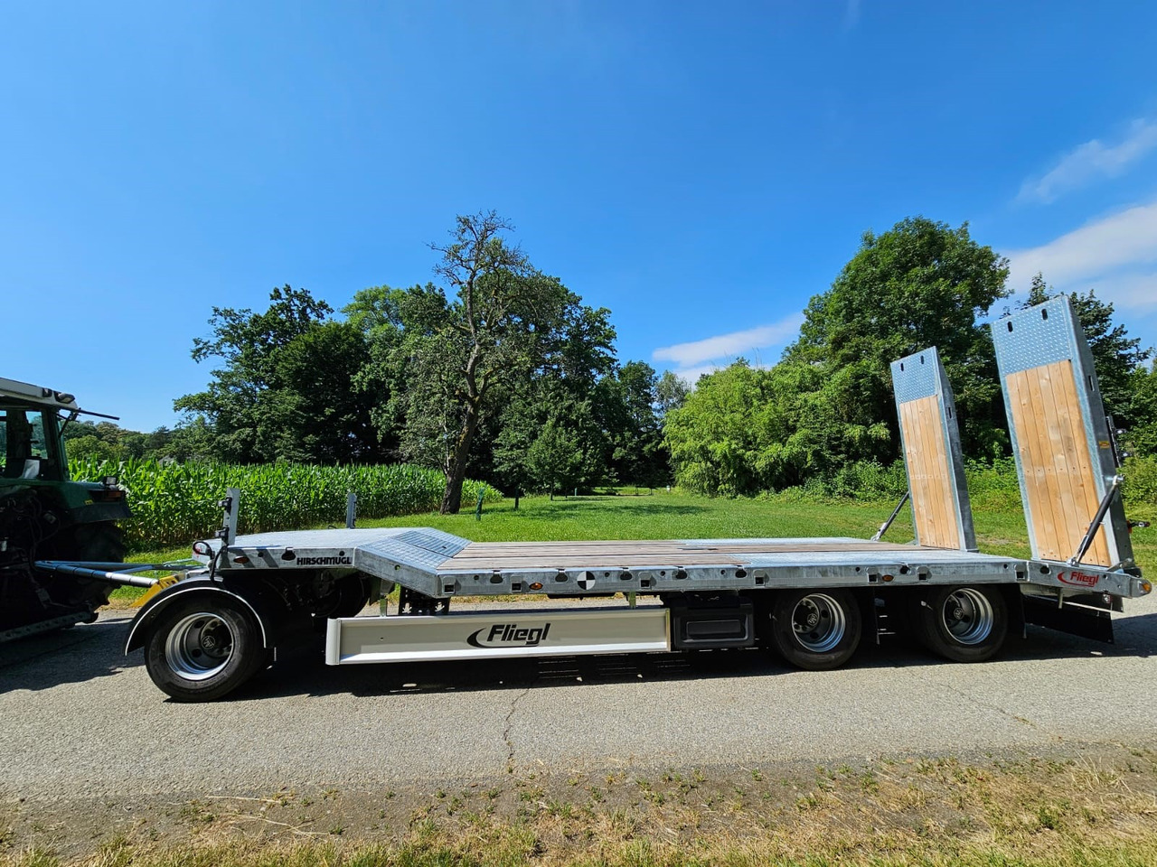 FLIEGL DTS-S 300 - Piekabe zema profila platforma: foto 1 FLIEGL DTS-S 300 - Piekabe zema profila platforma: foto 1