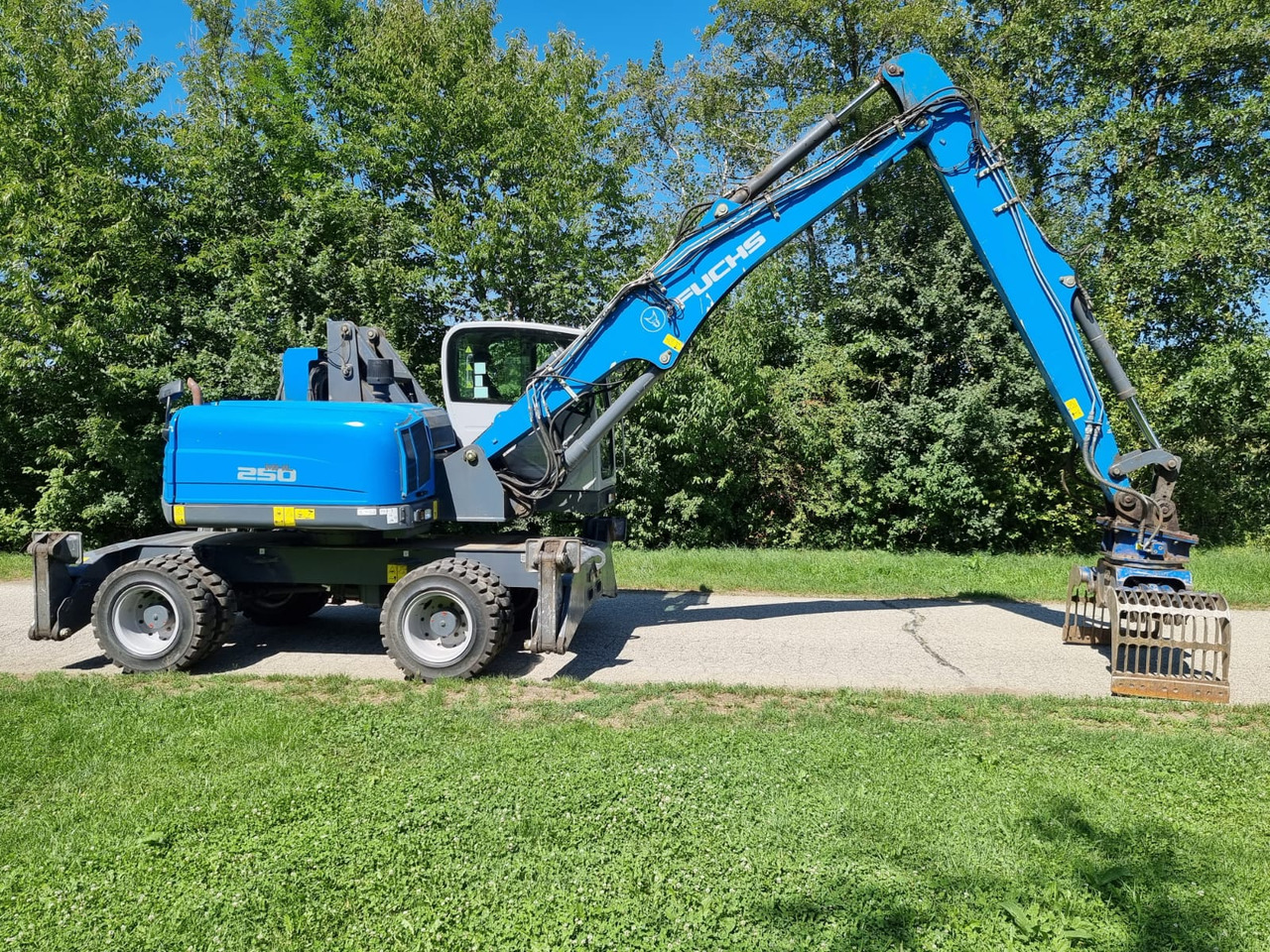 FUCHS MHL 250 - Riteņu ekskavators: foto 1 FUCHS MHL 250 - Riteņu ekskavators: foto 1