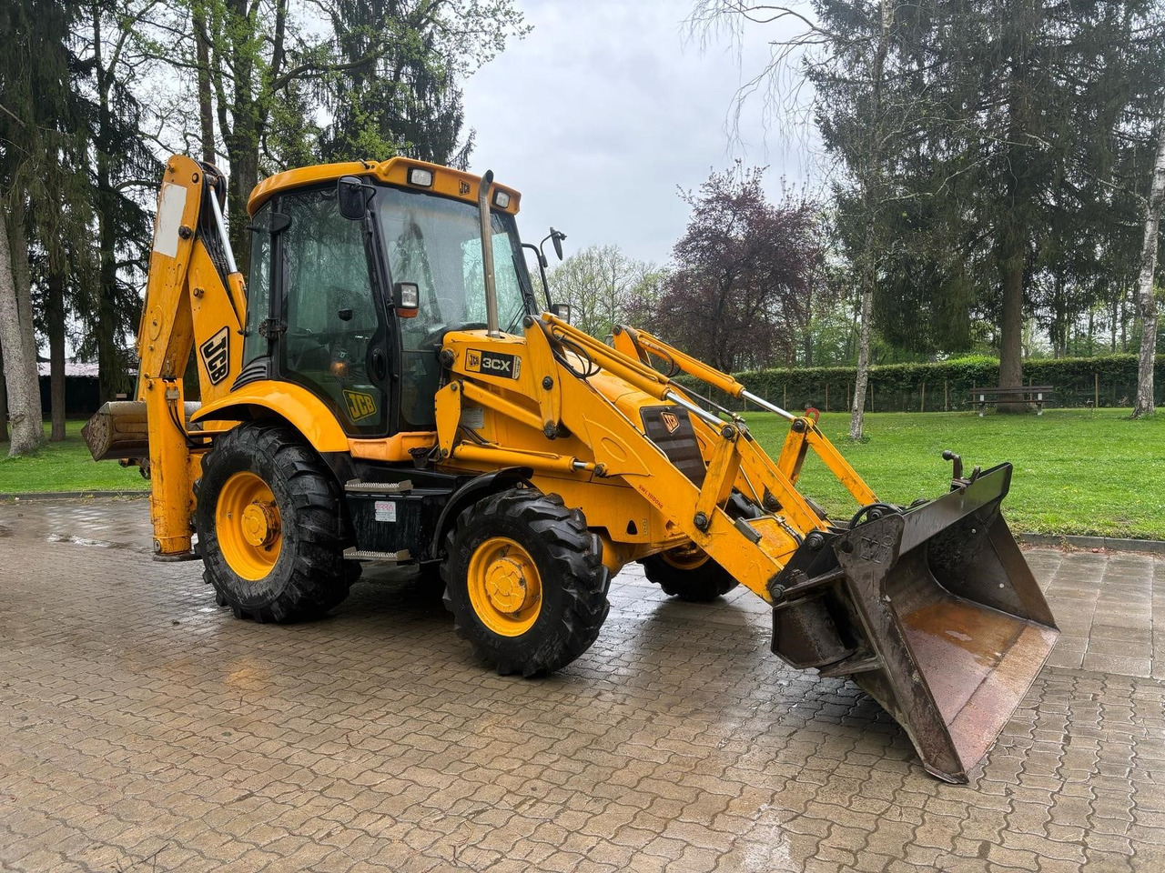 JCB 3CX - Ekskavators-iekrāvējs: foto 4 JCB 3CX - Ekskavators-iekrāvējs: foto 4
