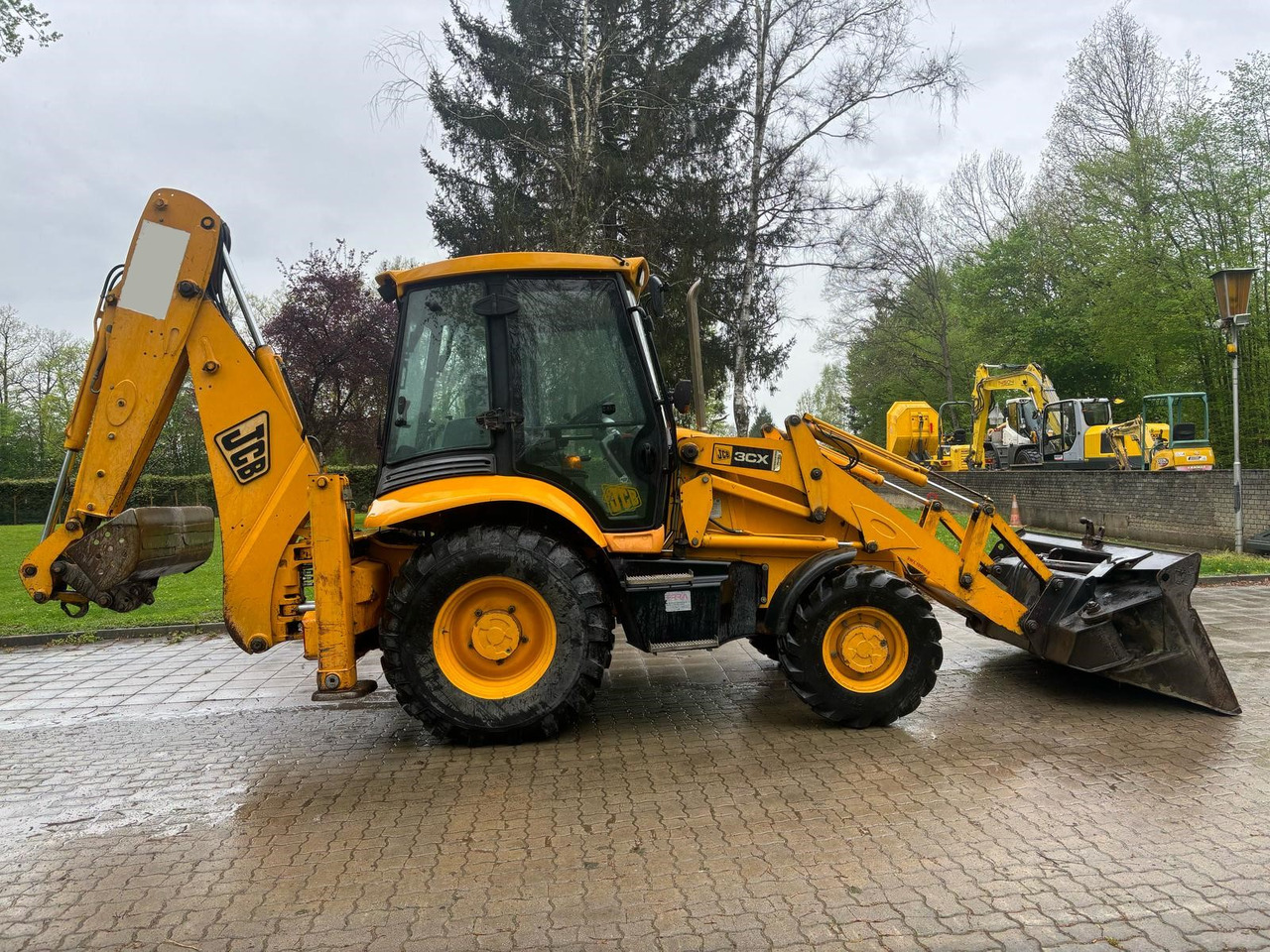 JCB 3CX - Ekskavators-iekrāvējs: foto 2 JCB 3CX - Ekskavators-iekrāvējs: foto 2
