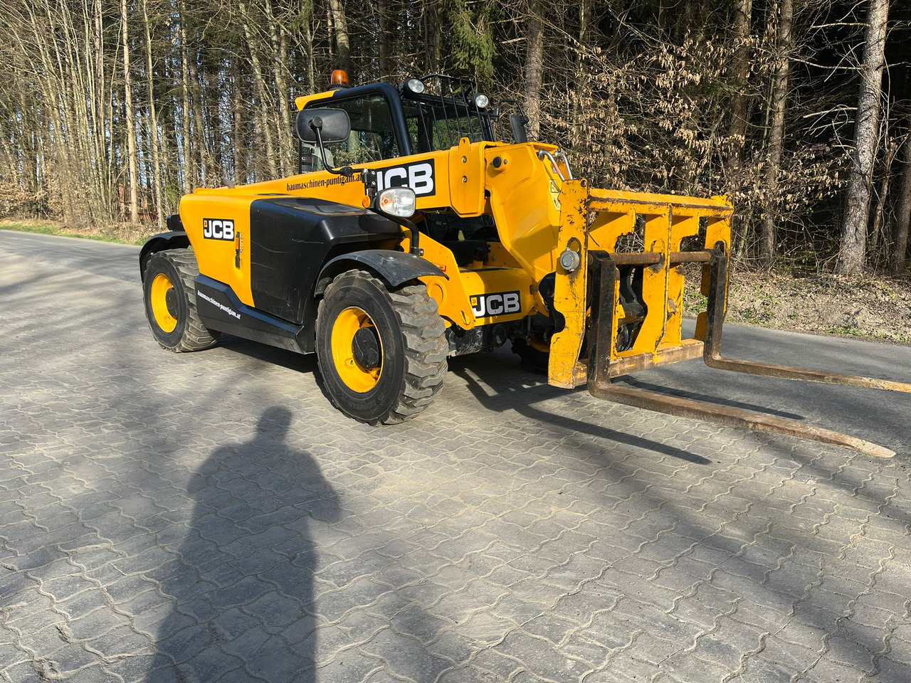 JCB 525-60 - Teleskopiskais iekrāvējs: foto 4 JCB 525-60 - Teleskopiskais iekrāvējs: foto 4