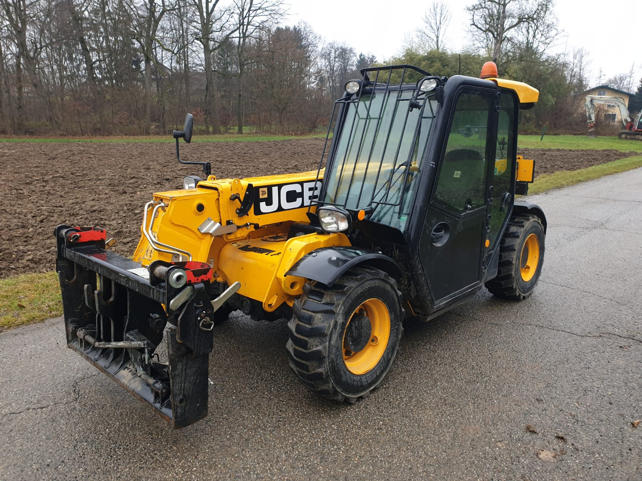 JCB 525-60 - Teleskopiskais iekrāvējs: foto 3 JCB 525-60 - Teleskopiskais iekrāvējs: foto 3