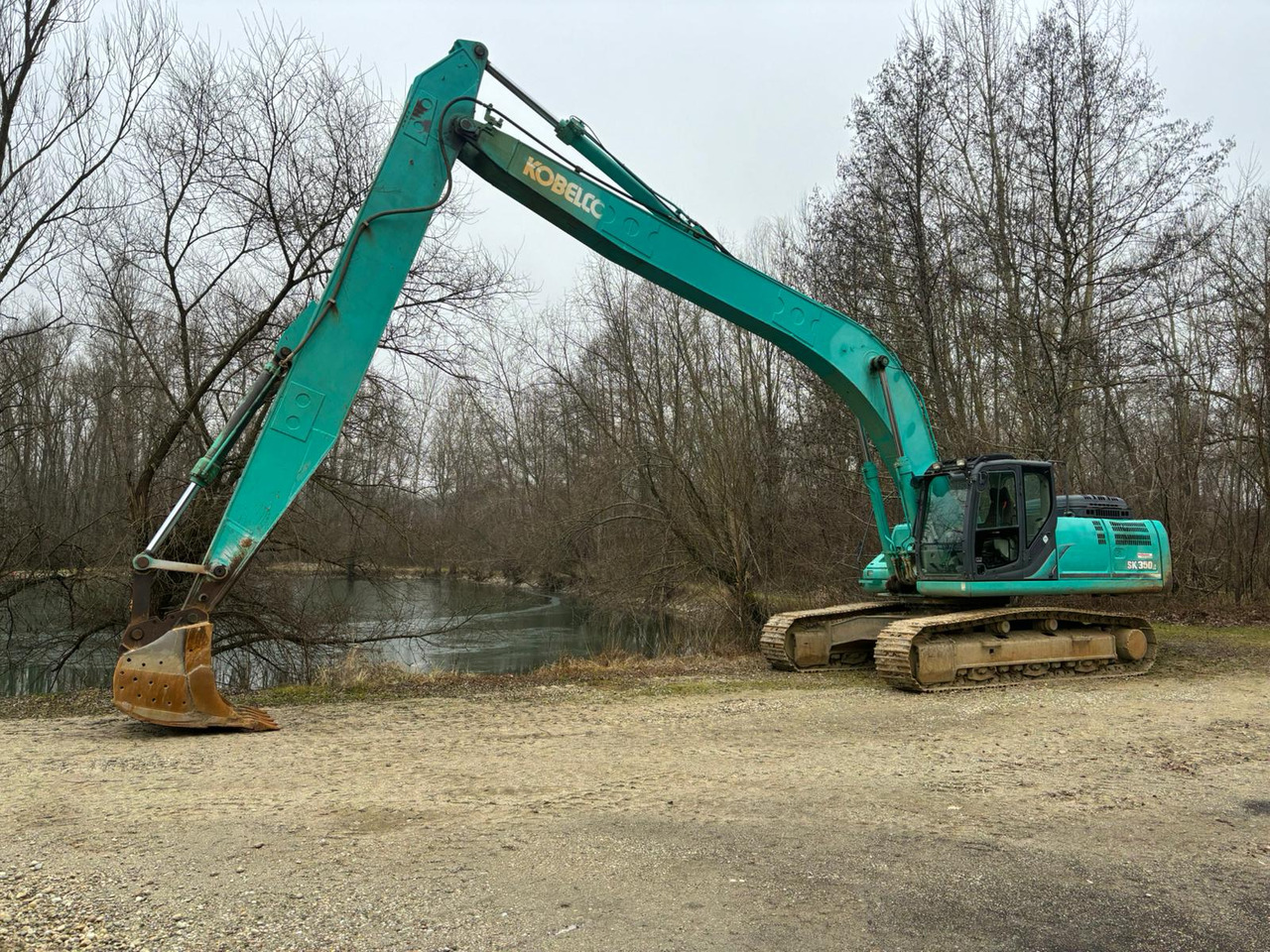 KOBELCO SK 350 Long Reach - Kāpurķēžu ekskavators: foto 3 KOBELCO SK 350 Long Reach - Kāpurķēžu ekskavators: foto 3