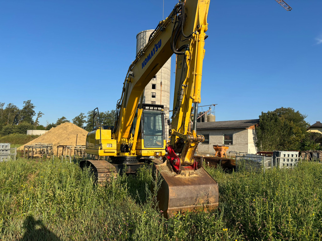 KOMATSU PC 210 LC-8 - Kāpurķēžu ekskavators: foto 4 KOMATSU PC 210 LC-8 - Kāpurķēžu ekskavators: foto 4