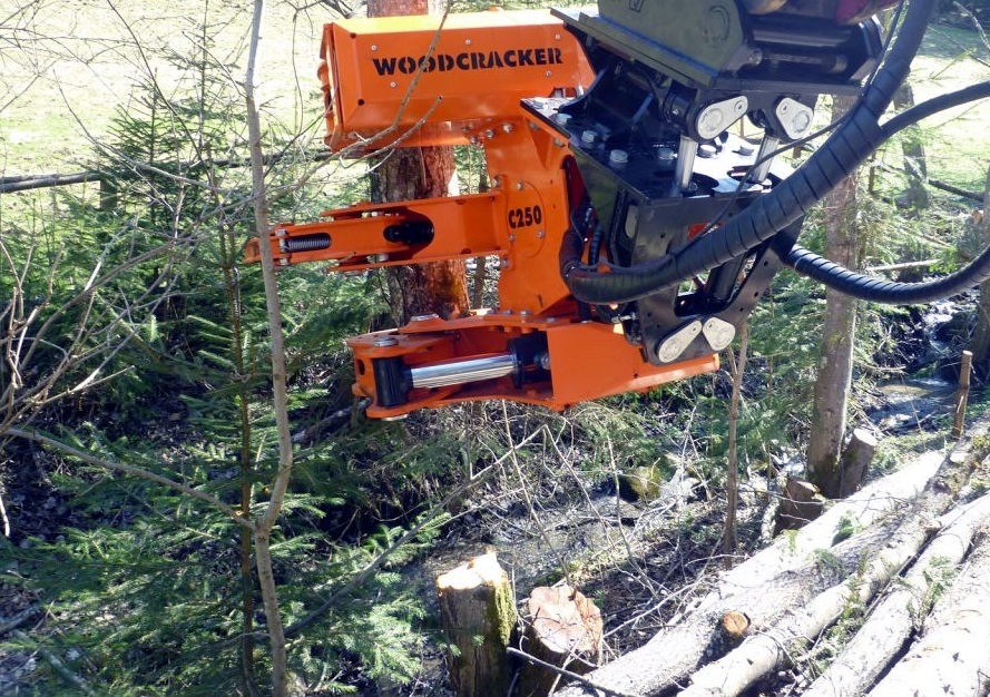 Westtech Woodcracker C 250 - Papildaprīkojums - Ekskavators: foto 3 Westtech Woodcracker C 250 - Papildaprīkojums - Ekskavators: foto 3