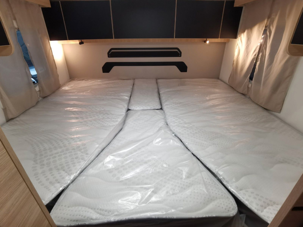 Chausson 777 ETAPE LINE /-2025-/ARCTIC-PAKET/EINZELBETTEN līzingu Chausson 777 ETAPE LINE /-2025-/ARCTIC-PAKET/EINZELBETTEN: foto 19