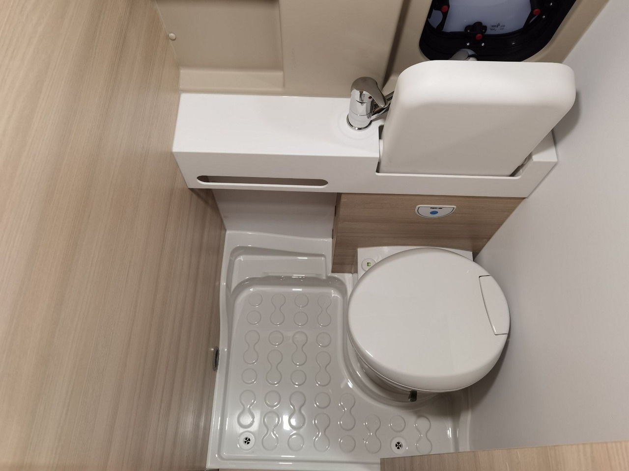 Auto kemperis Chausson V594S FIRST LINE/ -2026- / 140PS- 8G. AUTOMATIK: foto 19