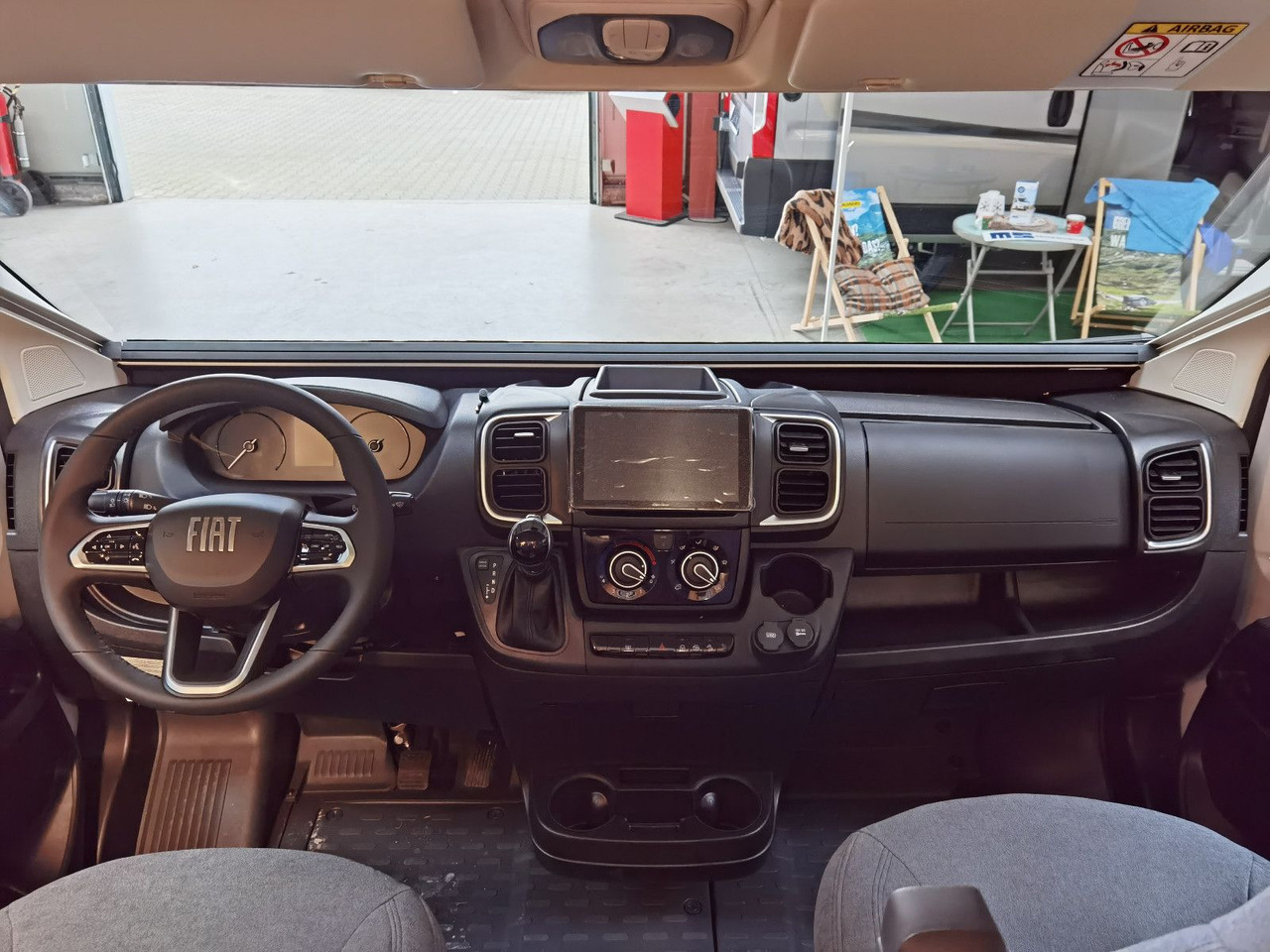 Auto kemperis Chausson V594S FIRST LINE/ -2026- / 140PS- 8G. AUTOMATIK: foto 11