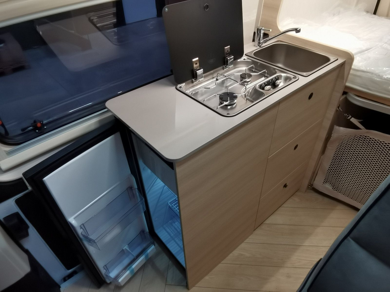 Auto kemperis Chausson V594S FIRST LINE/ -2026- / 140PS- 8G. AUTOMATIK: foto 17