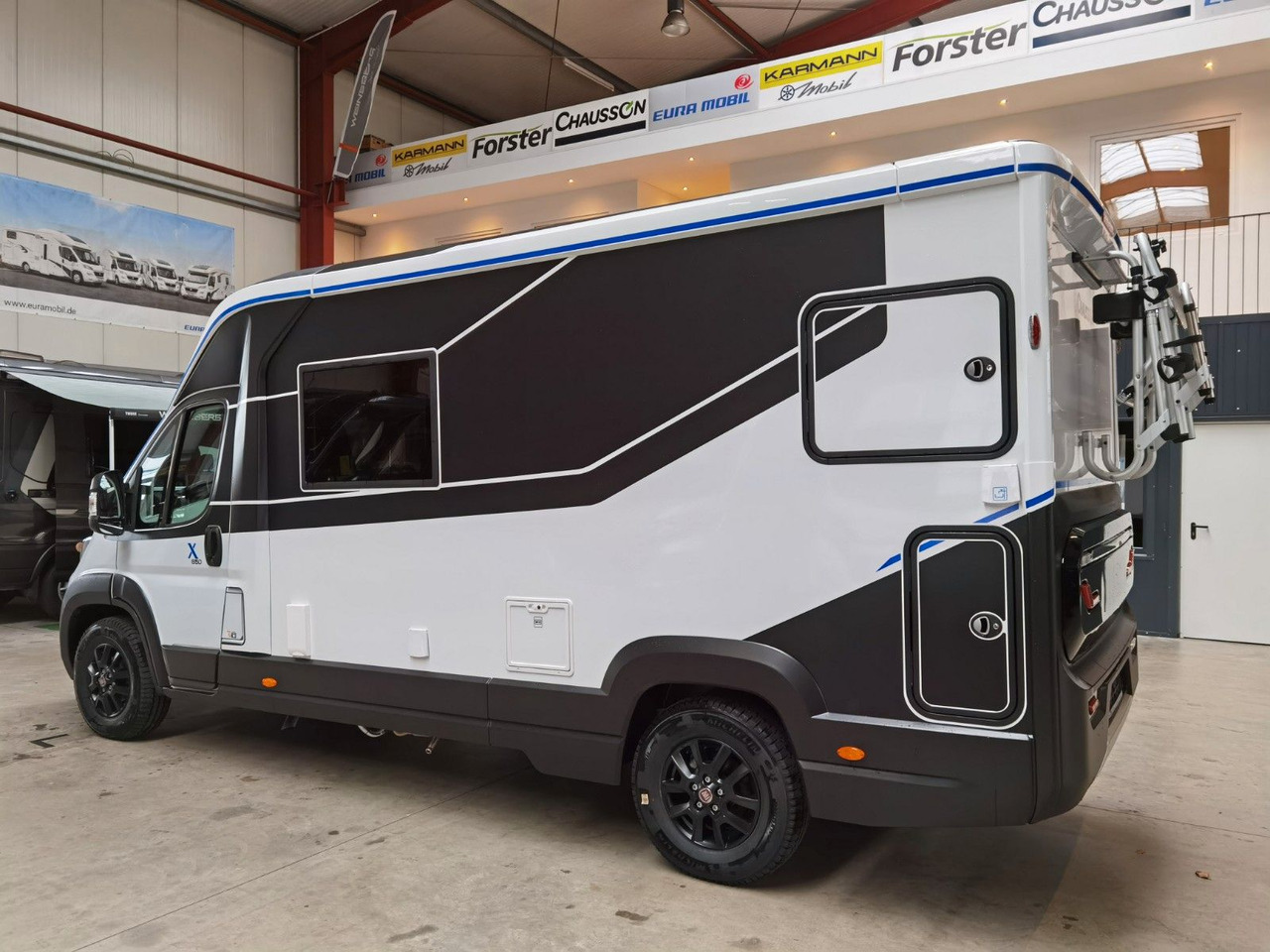 Chausson X 650 EXCLUSIVE LINE /XXL-HUBBETT/ E-BIKE TRÄGER - Daļēji integrētais kemperis: foto 5 Chausson X 650 EXCLUSIVE LINE /XXL-HUBBETT/ E-BIKE TRÄGER - Daļēji integrētais kemperis: foto 5
