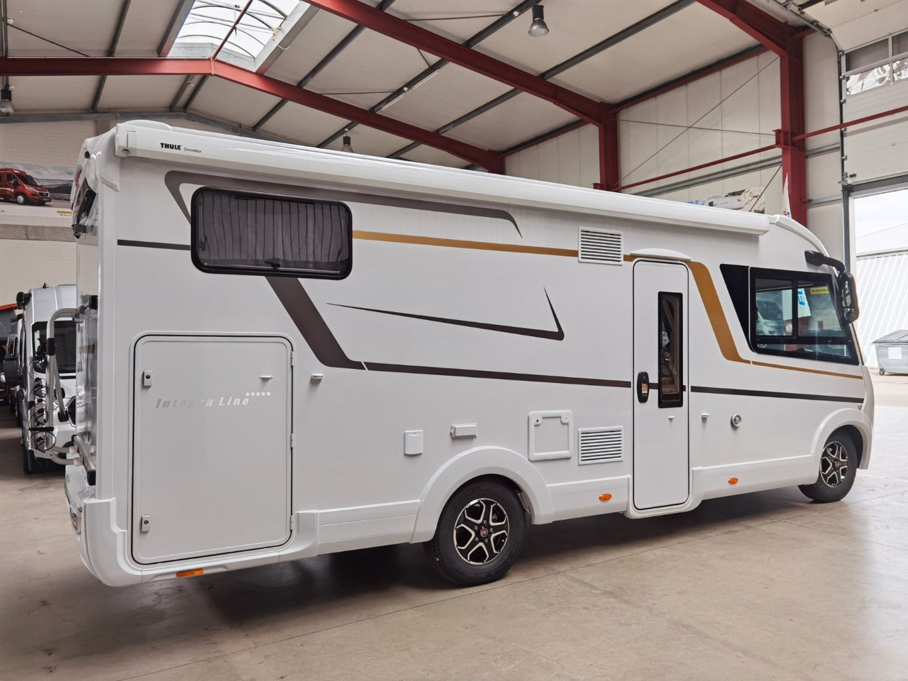 Eura Mobil INTEGRA LINE 720 EB /180PS-9G MAXI/ EINZELBETTEN - Integrēts kemperis: foto 4 Eura Mobil INTEGRA LINE 720 EB /180PS-9G MAXI/ EINZELBETTEN - Integrēts kemperis: foto 4