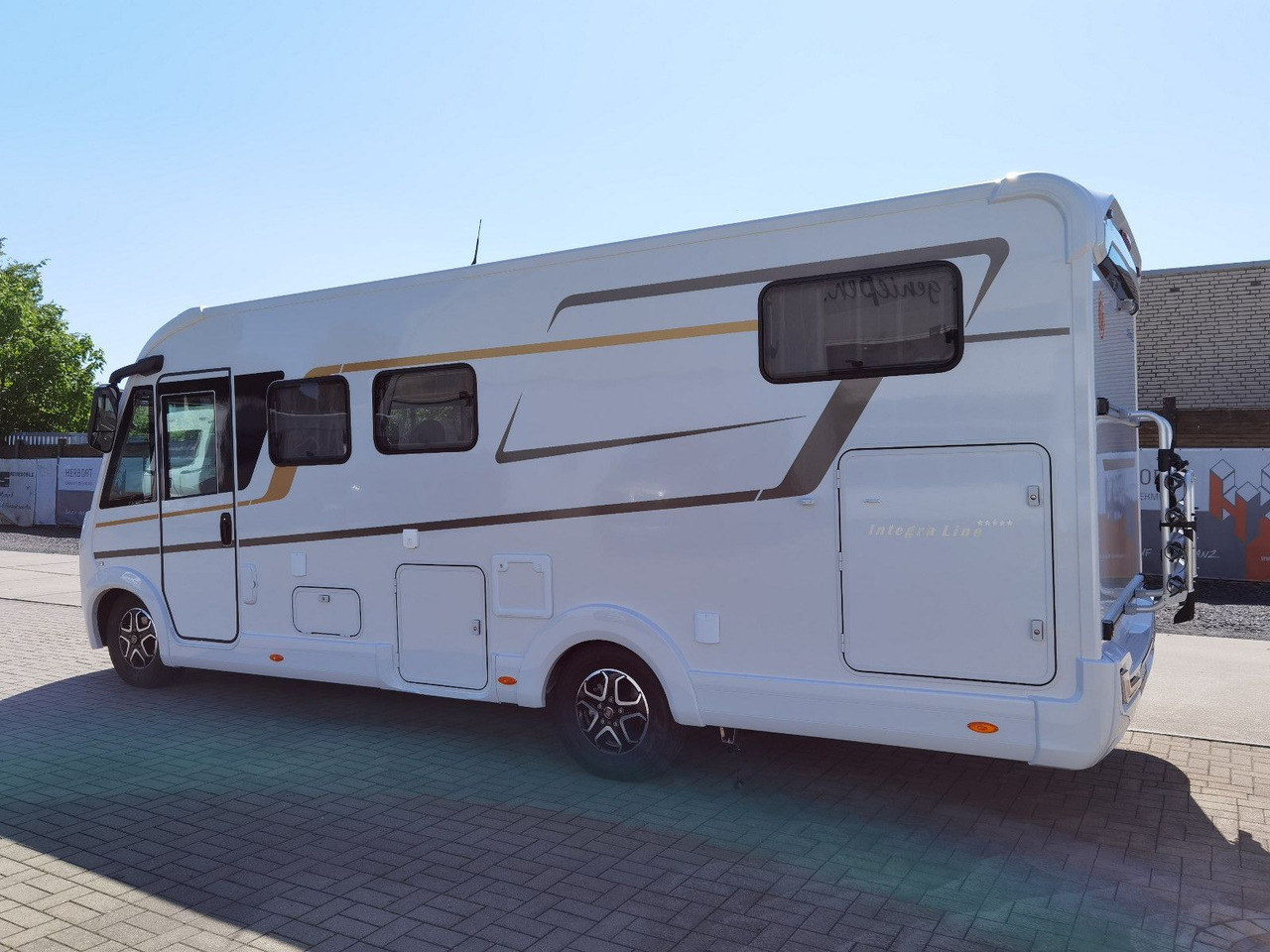 Eura Mobil INTEGRA LINE 720 EF / 180PS-9G 40H /EINZELBETTEN - Integrēts kemperis: foto 5 Eura Mobil INTEGRA LINE 720 EF / 180PS-9G 40H /EINZELBETTEN - Integrēts kemperis: foto 5