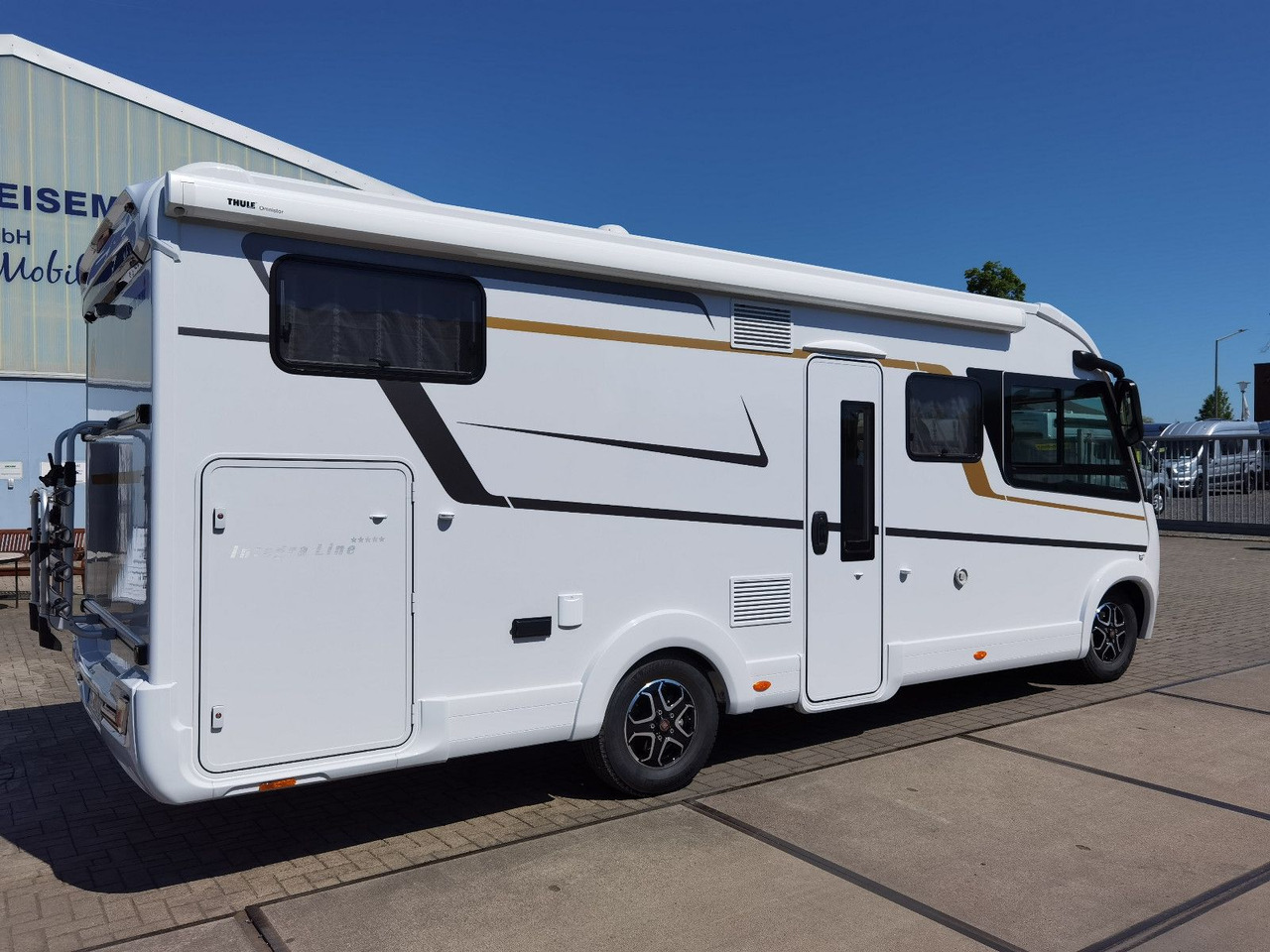 Eura Mobil INTEGRA LINE 720 EF / 180PS-9G 40H /EINZELBETTEN - Integrēts kemperis: foto 4 Eura Mobil INTEGRA LINE 720 EF / 180PS-9G 40H /EINZELBETTEN - Integrēts kemperis: foto 4