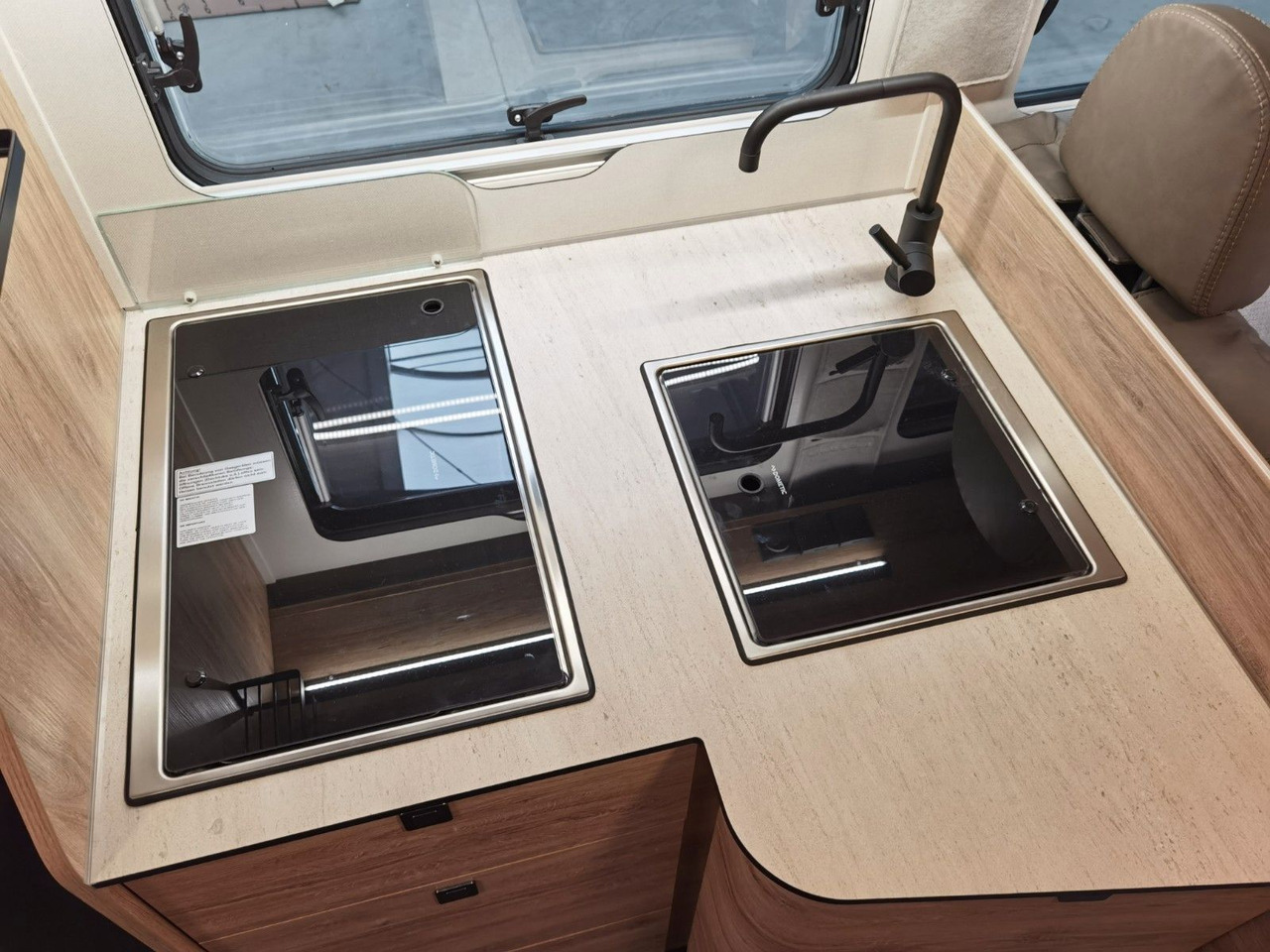 Daļēji integrētais kemperis Eura Mobil PROFILA T 695 EB / MODELL 2026 / EINZELBETTEN: foto 19 Daļēji integrētais kemperis Eura Mobil PROFILA T 695 EB / MODELL 2026 / EINZELBETTEN: foto 19