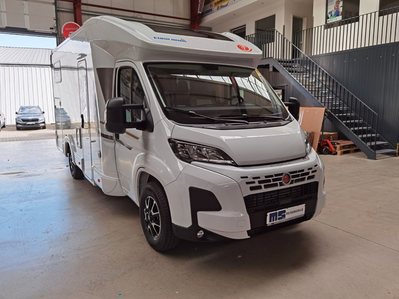 Daļēji integrētais kemperis Eura Mobil PROFILA T 695 EB / MODELL 2026 / EINZELBETTEN: foto 9 Daļēji integrētais kemperis Eura Mobil PROFILA T 695 EB / MODELL 2026 / EINZELBETTEN: foto 9