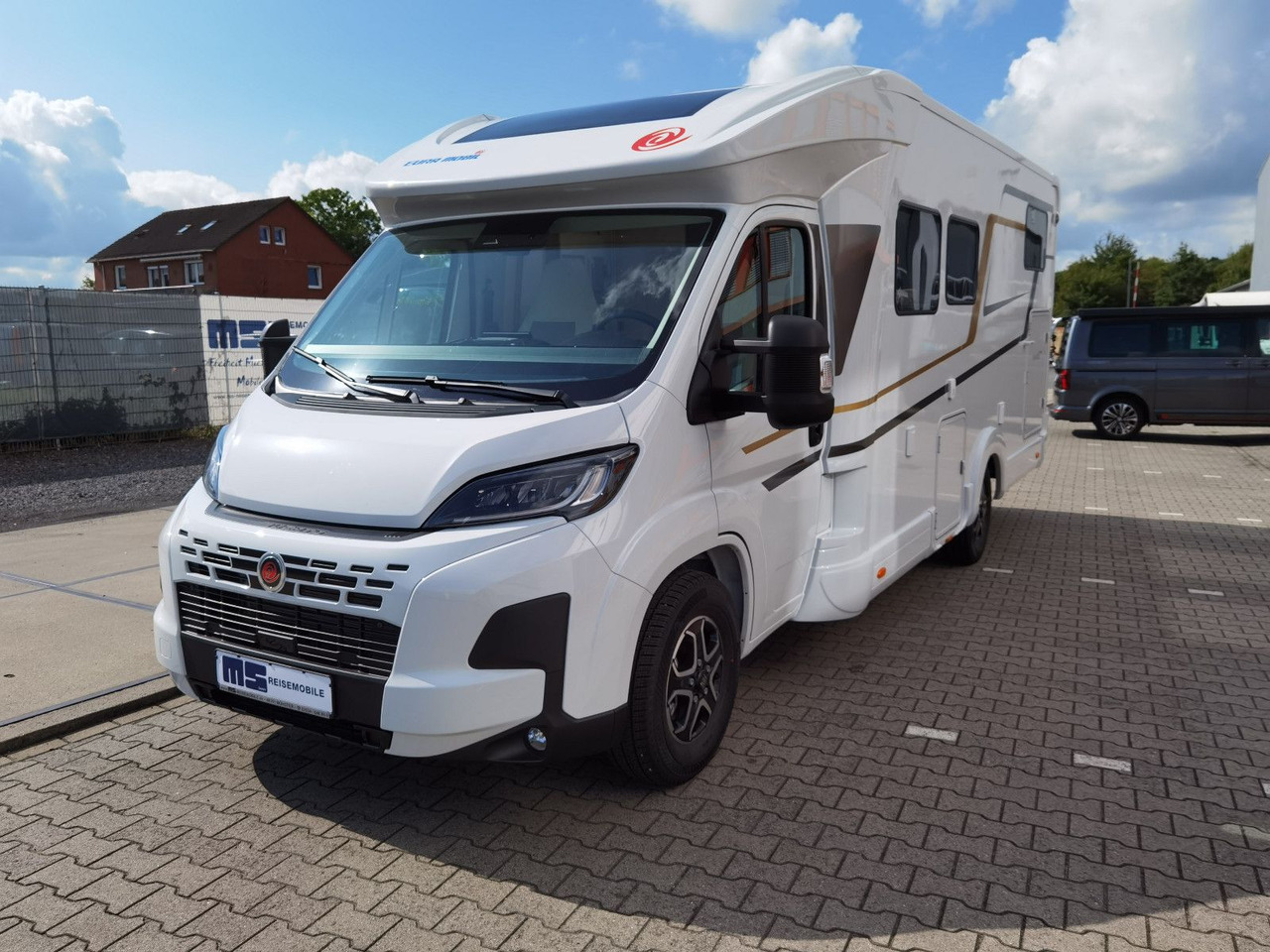 Daļēji integrētais kemperis Eura Mobil PROFILA T 720 EB /MOD. 2026/ 180PS-8G.AUTOMATIK: foto 7 Daļēji integrētais kemperis Eura Mobil PROFILA T 720 EB /MOD. 2026/ 180PS-8G.AUTOMATIK: foto 7