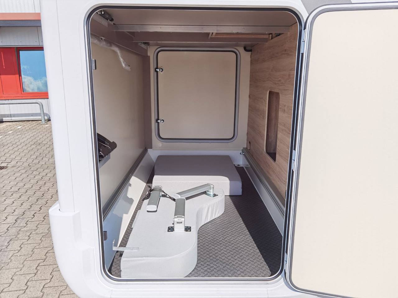 Daļēji integrētais kemperis Eura Mobil PROFILA T 720 EB /MOD. 2026/ 180PS-8G.AUTOMATIK: foto 11 Daļēji integrētais kemperis Eura Mobil PROFILA T 720 EB /MOD. 2026/ 180PS-8G.AUTOMATIK: foto 11