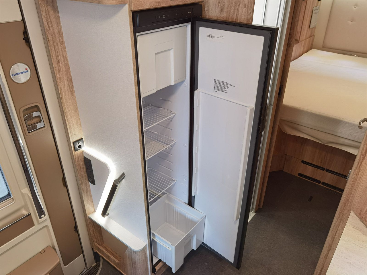 Daļēji integrētais kemperis Eura Mobil PROFILA T 726 QF FREESTYLE / SONDERMODELL 2026: foto 18 Daļēji integrētais kemperis Eura Mobil PROFILA T 726 QF FREESTYLE / SONDERMODELL 2026: foto 18