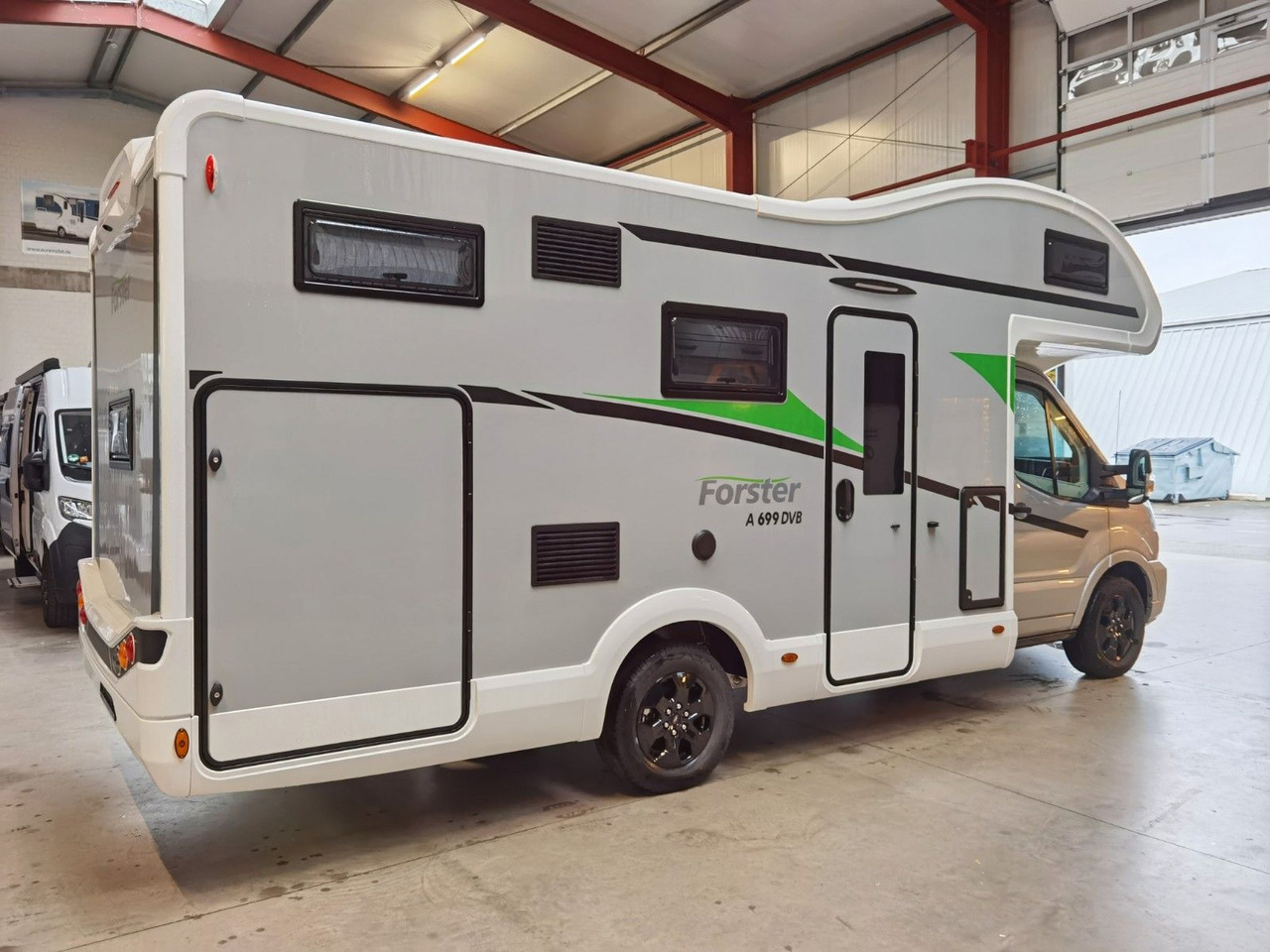 Forster A 699 DVB / -2026- / 165PS-8G AUTOMATIK - Alkov kemperis: foto 4 Forster A 699 DVB / -2026- / 165PS-8G AUTOMATIK - Alkov kemperis: foto 4