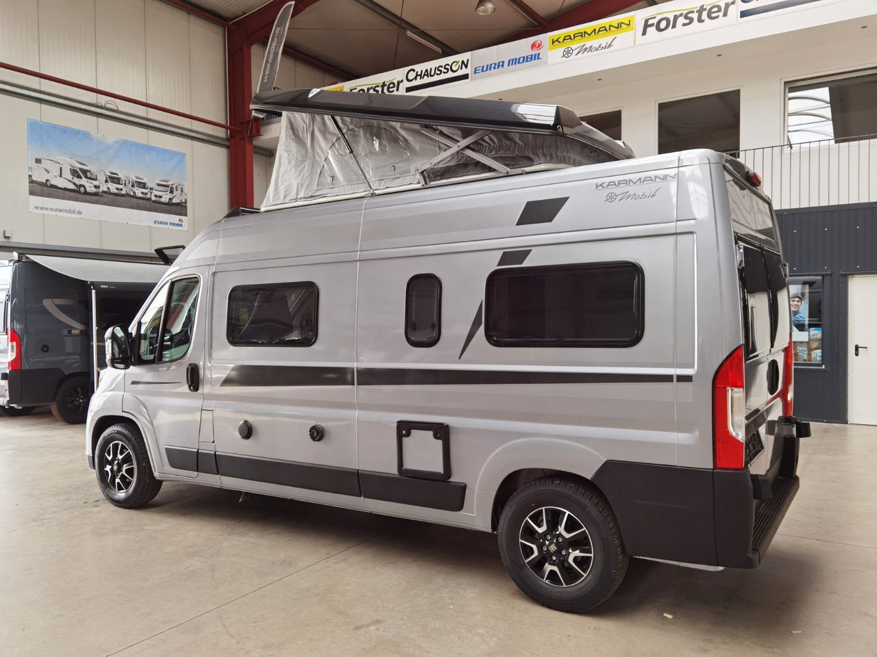 Karmann DAVIS 590 LIFESTYLE / MODELL 2026 / AUFSTELLDACH - Auto kemperis: foto 5 Karmann DAVIS 590 LIFESTYLE / MODELL 2026 / AUFSTELLDACH - Auto kemperis: foto 5