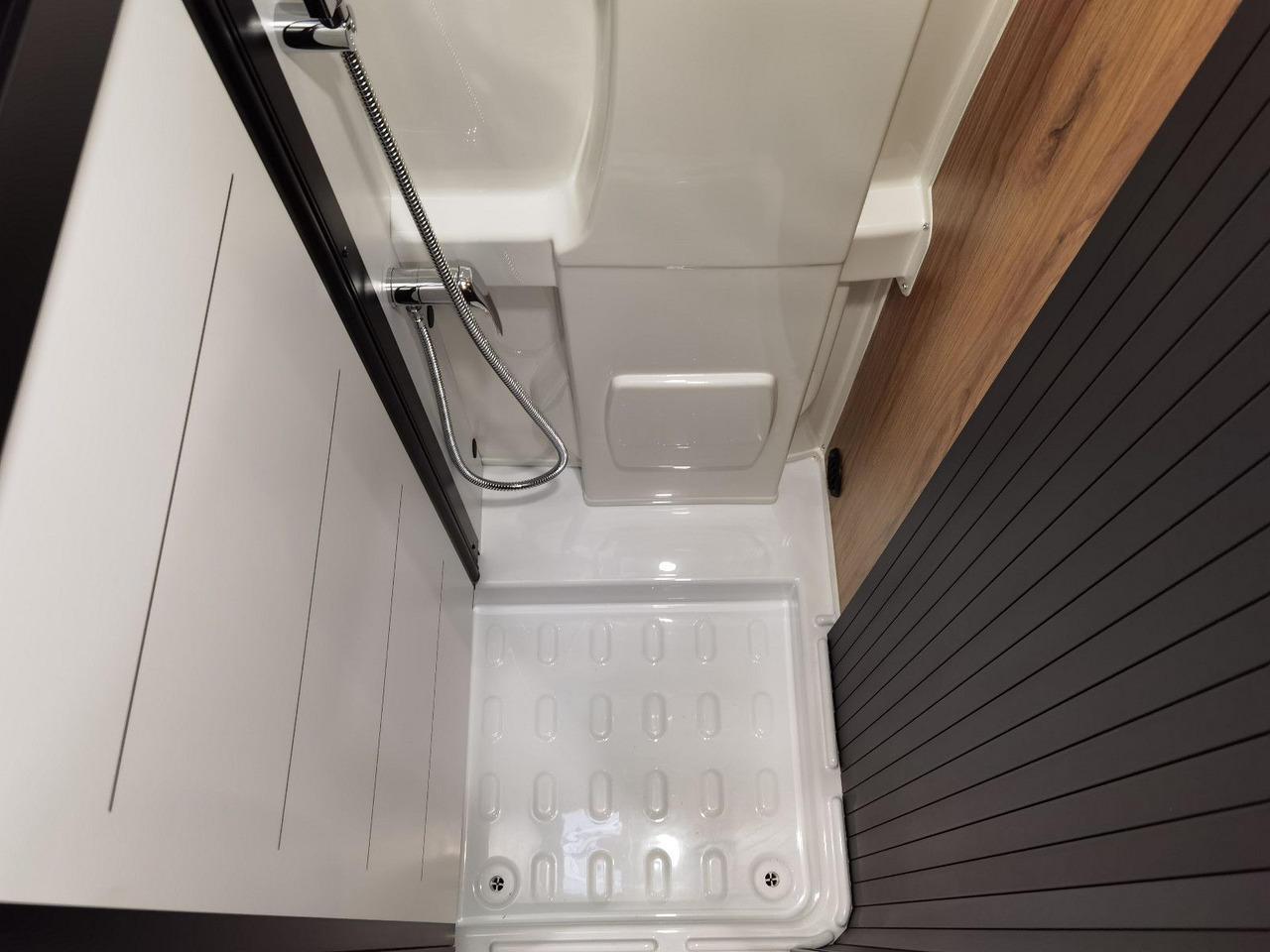 Auto kemperis Karmann DEXTER 580 /- 2026 -/ PANORAMA DACHFENSTER: foto 21