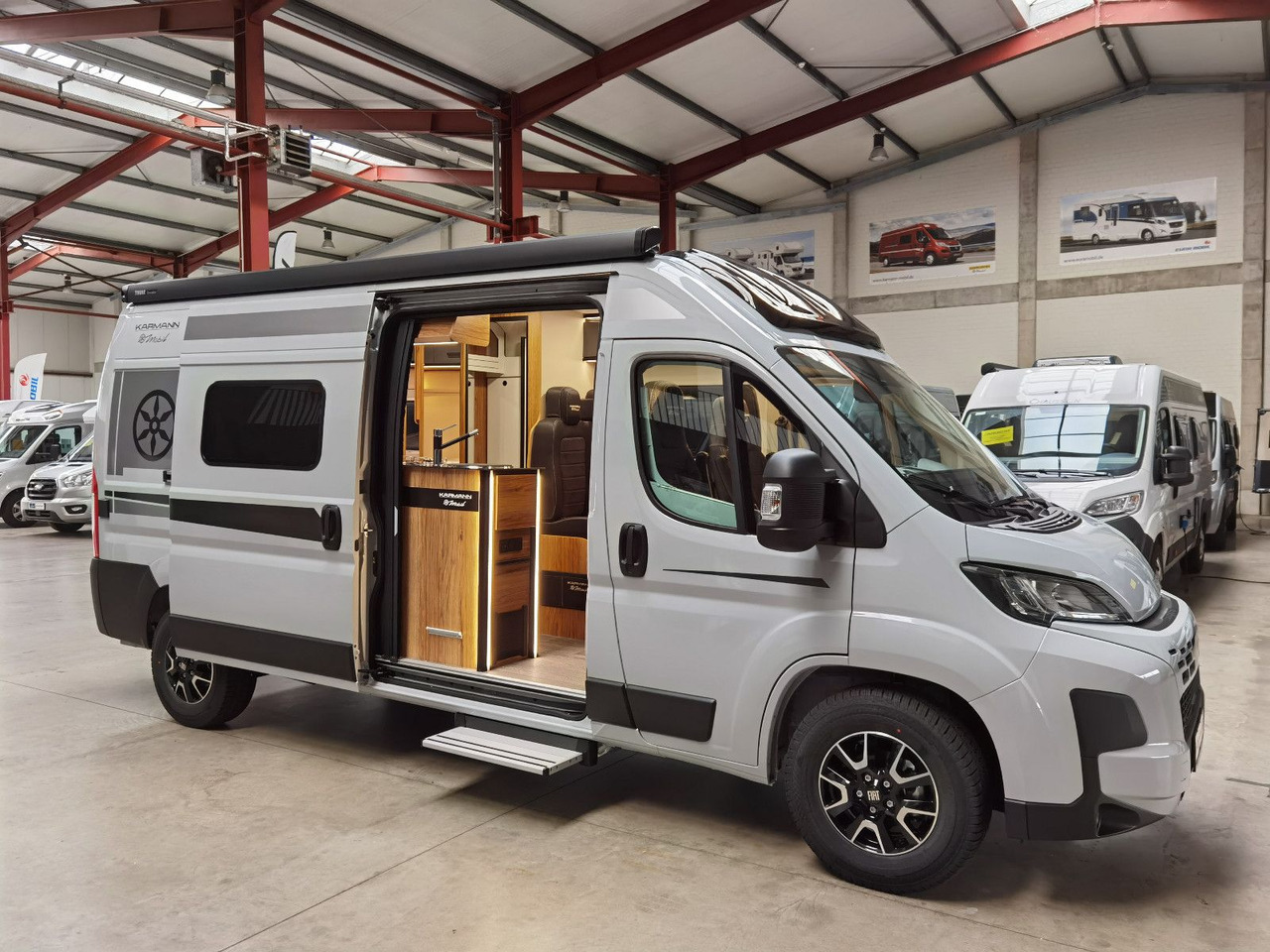 Auto kemperis Karmann DEXTER 580 /- 2026 -/ PANORAMA DACHFENSTER: foto 9