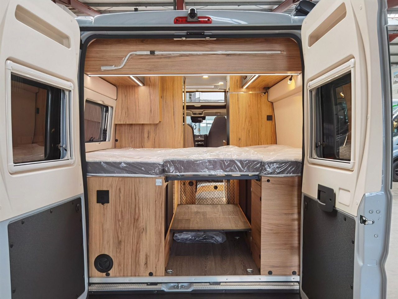 Auto kemperis Karmann DEXTER 580 /- 2026 -/ SKY-ROOF & MULTIMEDIA: foto 10