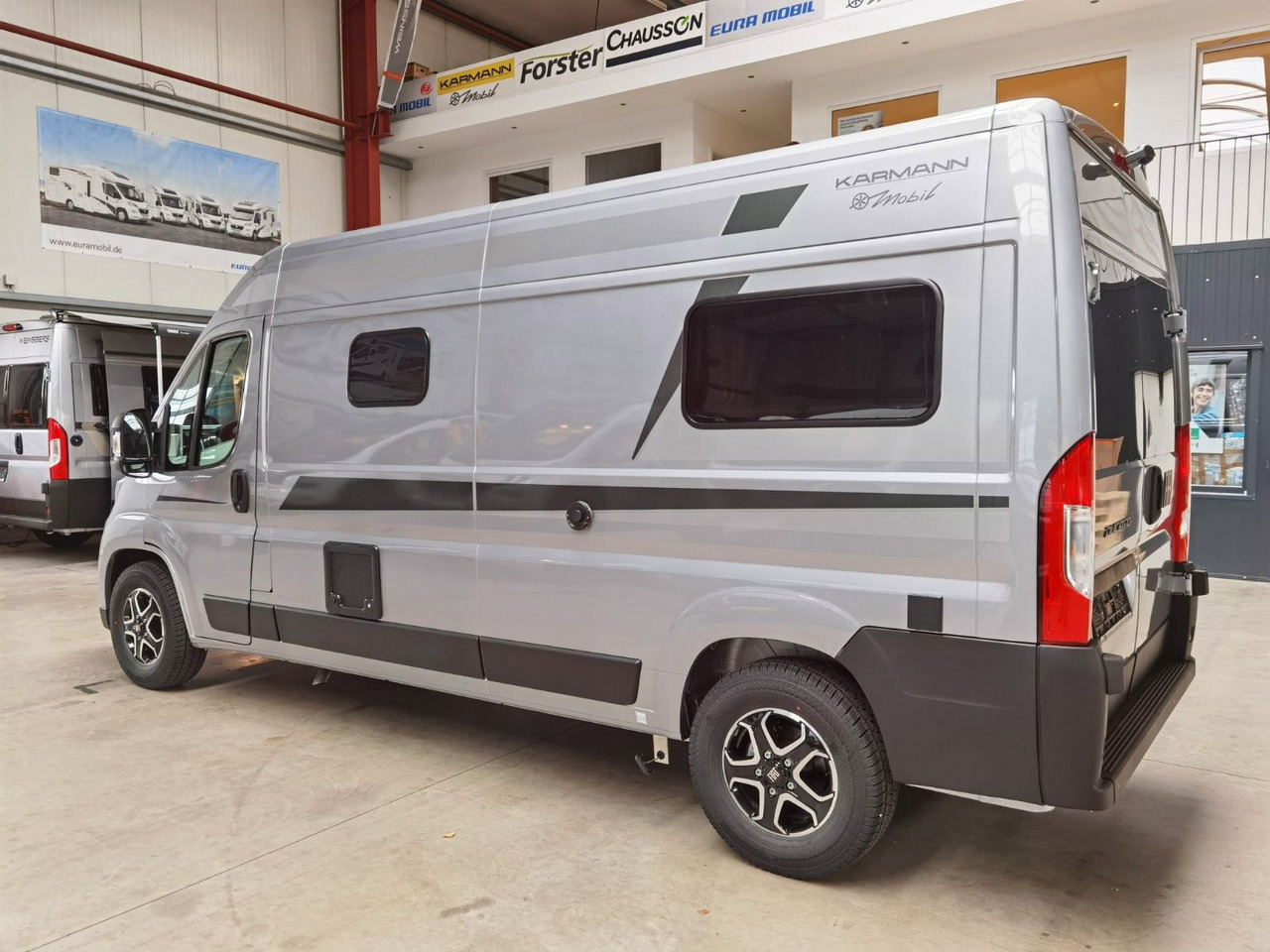 Karmann DEXTER 600 /- 2026-/ EINZELBETTEN & BAR VERSION - Auto kemperis: foto 5 Karmann DEXTER 600 /- 2026-/ EINZELBETTEN & BAR VERSION - Auto kemperis: foto 5