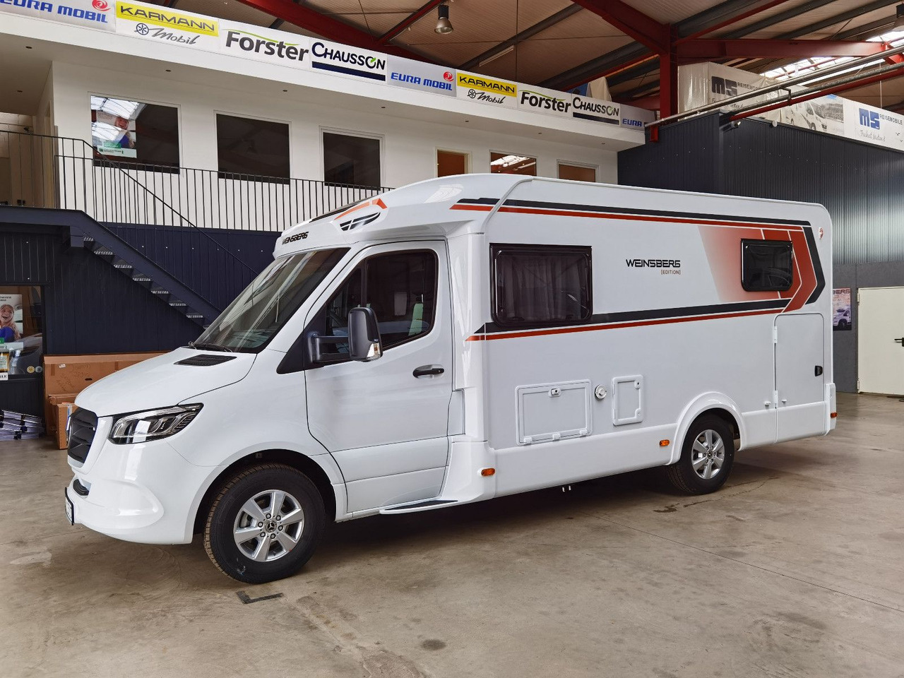 Daļēji integrētais kemperis Weinsberg CARACOMPACT 640 MEG EDITION-PEPPER / MODELL 2025: foto 6