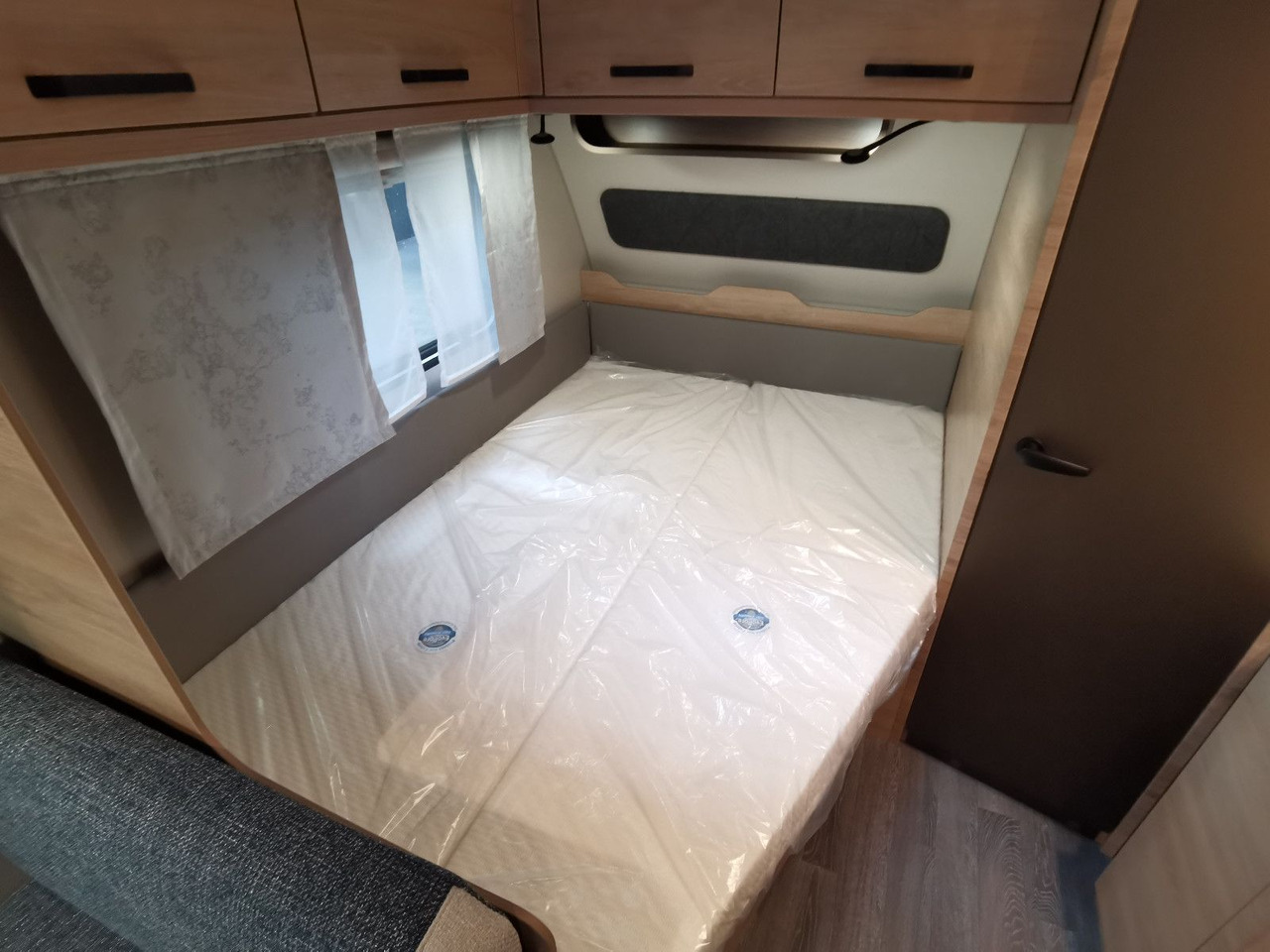 Dzīvojamais treileris Weinsberg CARAONE 500 FDK -MODELL 2026- / 1700kg: foto 20