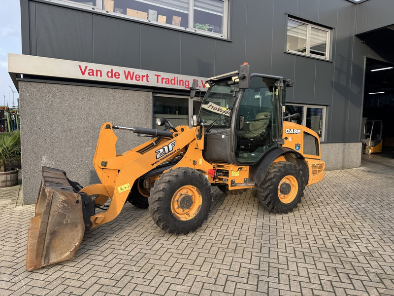 Case 21F Shovel / Radlader / Wheel Loader 2016 Bucket & Forks 3970Hours - Riteņu iekrāvējs: foto 4 Case 21F Shovel / Radlader / Wheel Loader 2016 Bucket & Forks 3970Hours - Riteņu iekrāvējs: foto 4