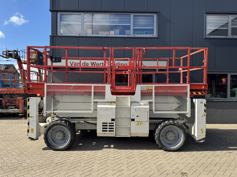 Genie Genie GS 3390 RT Schaarhoogwerker / Scissor Lift / Arbeitsbuhne 12mtr werkhoogte 4x4 Deutz DIESEL 2014 - Šķērveida pacēlājs: foto 1 Genie Genie GS 3390 RT Schaarhoogwerker / Scissor Lift / Arbeitsbuhne 12mtr werkhoogte 4x4 Deutz DIESEL 2014 - Šķērveida pacēlājs: foto 1