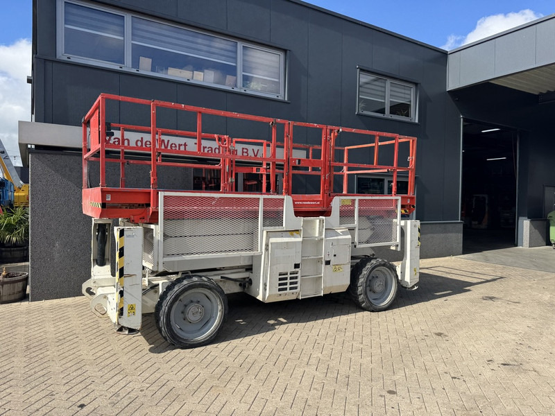 Genie Genie GS 3390 RT Schaarhoogwerker / Scissor Lift / Arbeitsbuhne 12mtr werkhoogte 4x4 Deutz DIESEL 2014 - Šķērveida pacēlājs: foto 4 Genie Genie GS 3390 RT Schaarhoogwerker / Scissor Lift / Arbeitsbuhne 12mtr werkhoogte 4x4 Deutz DIESEL 2014 - Šķērveida pacēlājs: foto 4