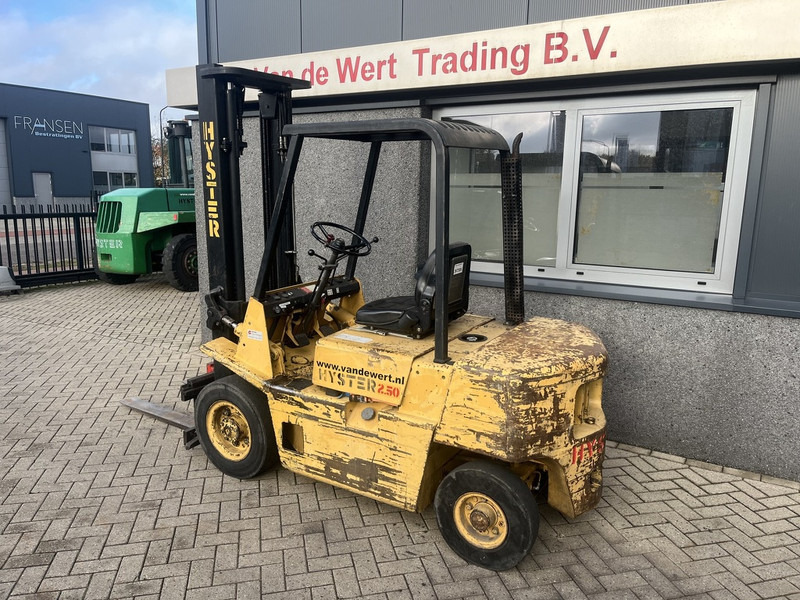 Hyster H2.50XL duplo355 sideshift ISUZU DIESEL - Dīzeļiekrāvējs: foto 4 Hyster H2.50XL duplo355 sideshift ISUZU DIESEL - Dīzeļiekrāvējs: foto 4