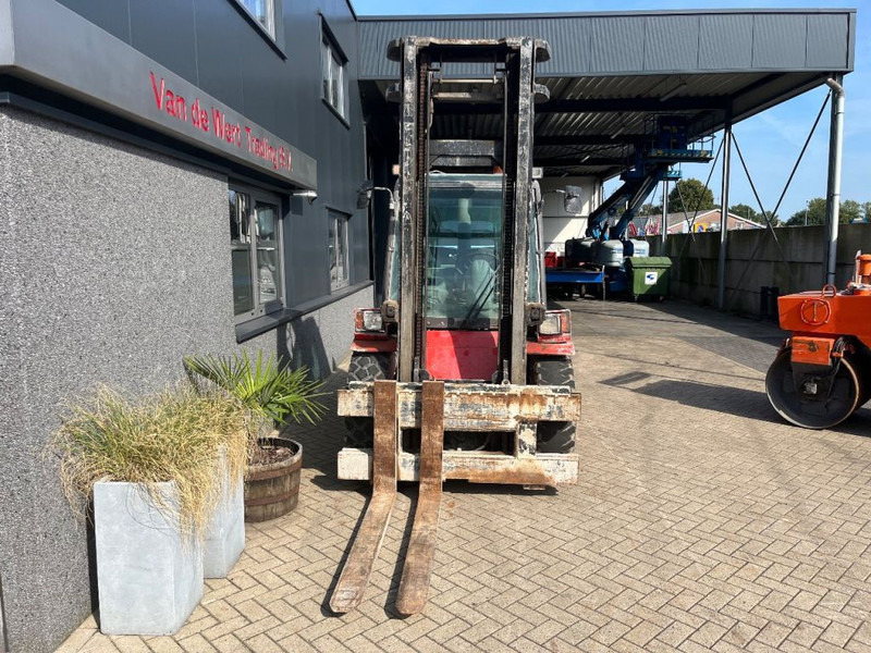 Manitou MSI50T MSI 50T duplo450 SIDESHIFT LUCHTBANDEN 2015 - Dīzeļiekrāvējs: foto 5 Manitou MSI50T MSI 50T duplo450 SIDESHIFT LUCHTBANDEN 2015 - Dīzeļiekrāvējs: foto 5