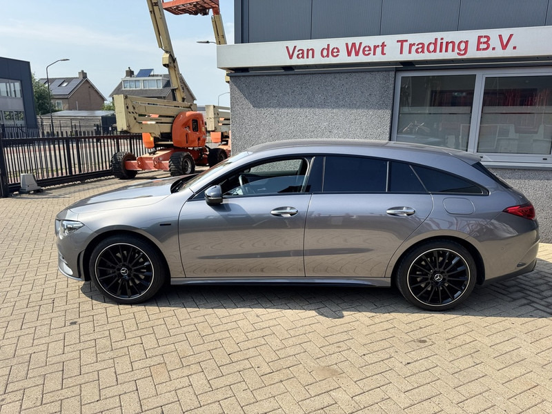 Mercedes-Benz CLA-Klasse 250e - Vieglā automašīna: foto 4 Mercedes-Benz CLA-Klasse 250e - Vieglā automašīna: foto 4