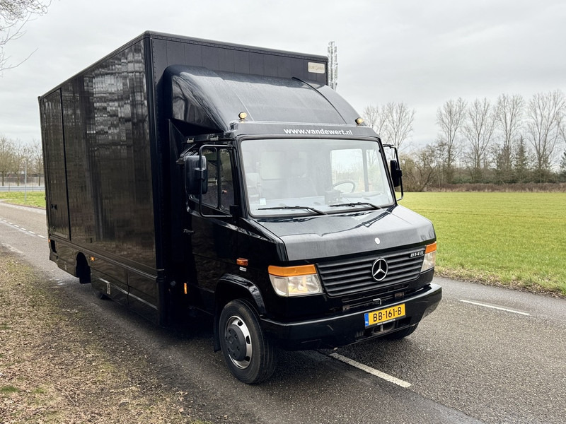 Mercedes-Benz vario 814 D - Kravas automašīna ar slēgto virsbūvi: foto 4 Mercedes-Benz vario 814 D - Kravas automašīna ar slēgto virsbūvi: foto 4